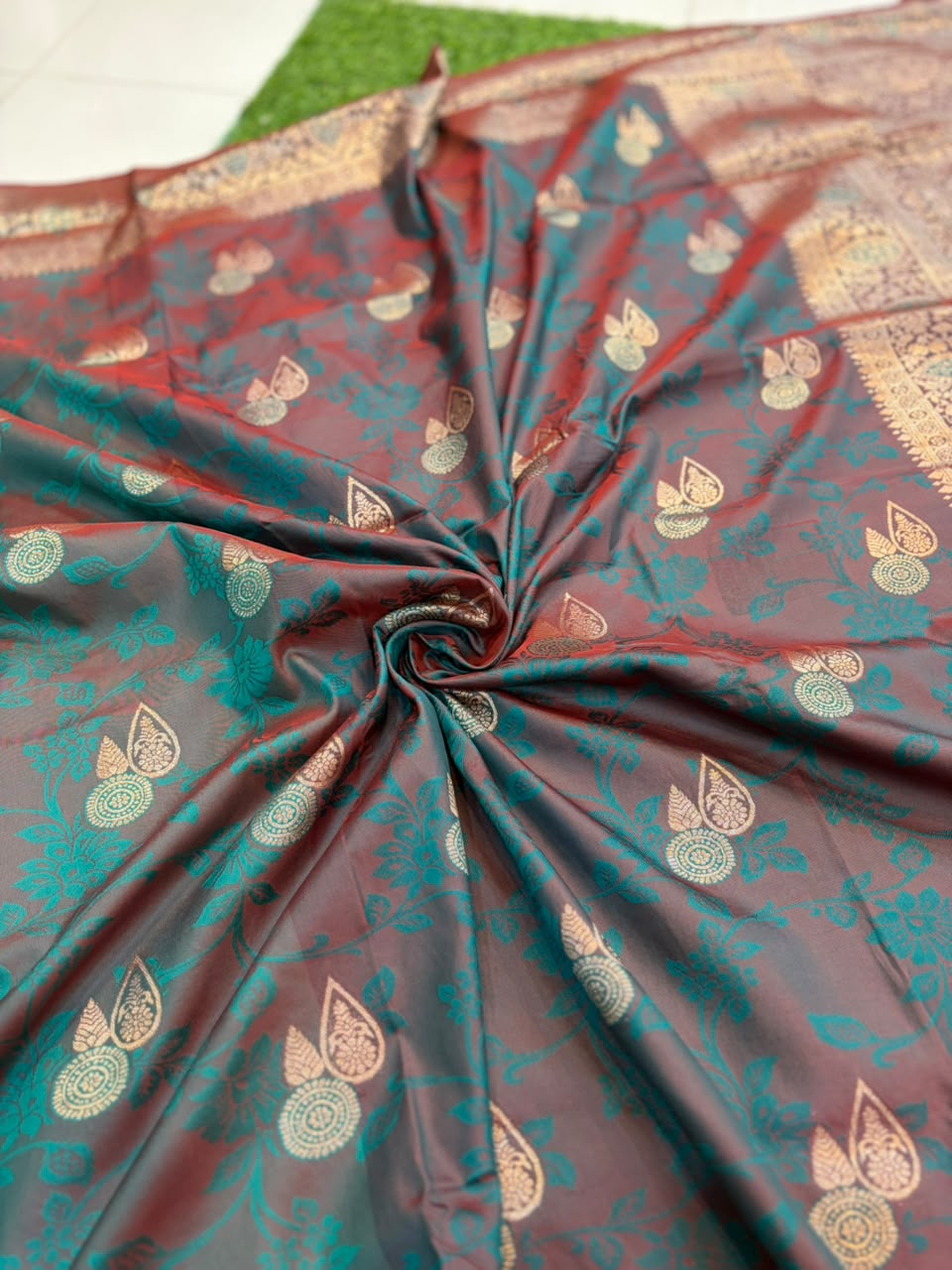 Banarasi Paithani Silk Zari Kathpadar Saree