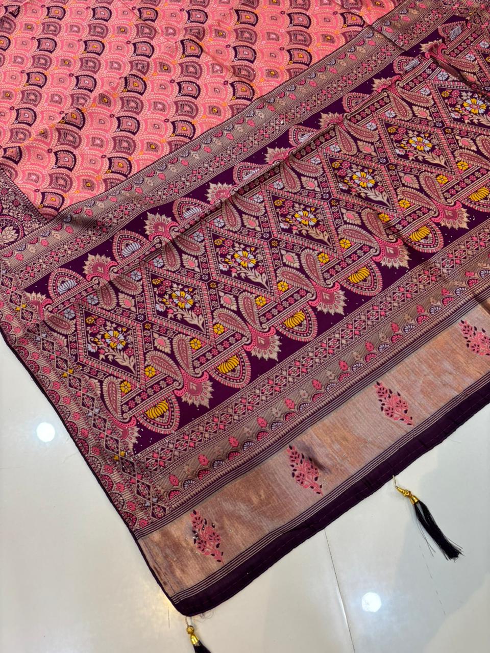 Premium Rajasthani Handloom Saree with Diamonds & Embroidery