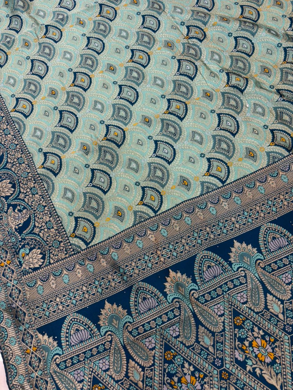 Premium Rajasthani Handloom Saree with Diamonds & Embroidery