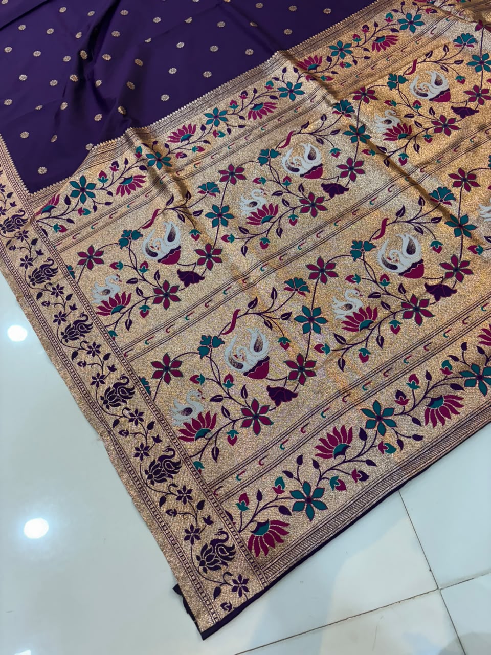 Banarasi Peshwai Silk Saree with Lotus Border | Lightweight Royal Wedding Saree