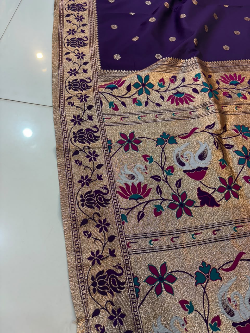 Banarasi Peshwai Silk Saree with Lotus Border | Lightweight Royal Wedding Saree