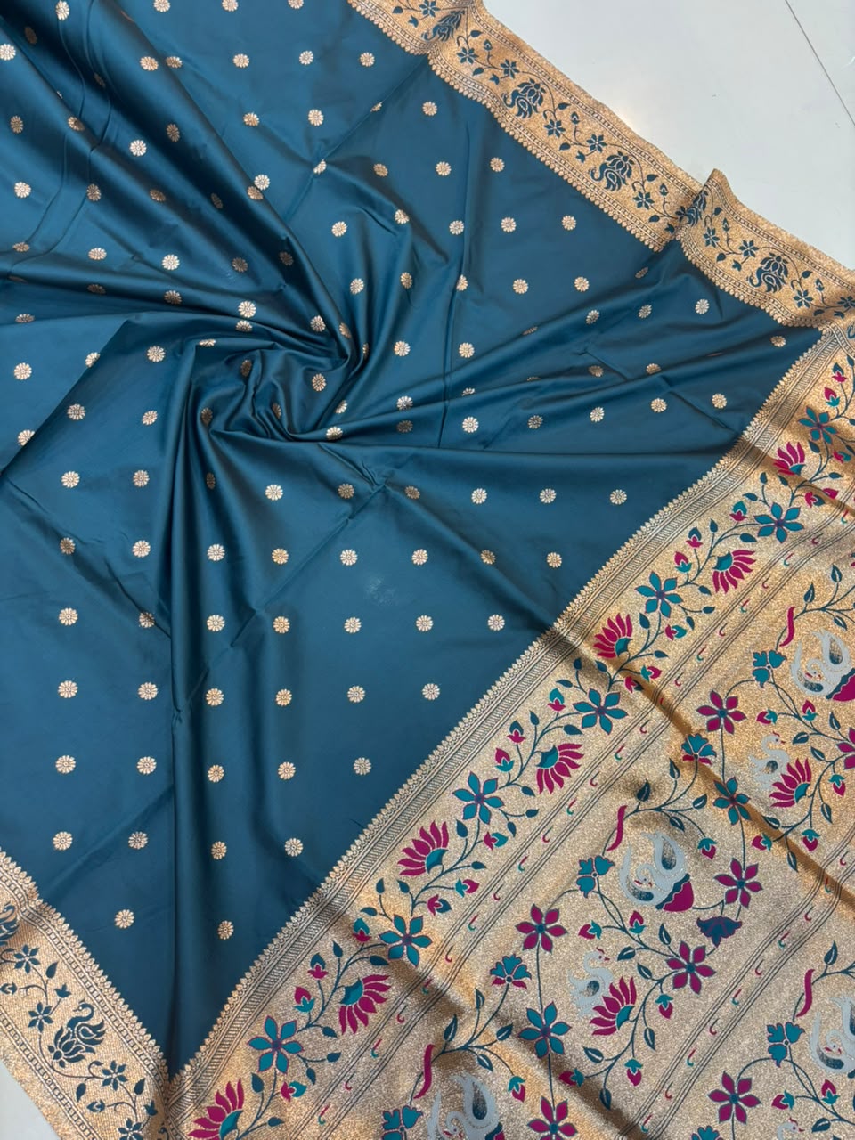 Banarasi Peshwai Silk Saree with Lotus Border | Lightweight Royal Wedding Saree