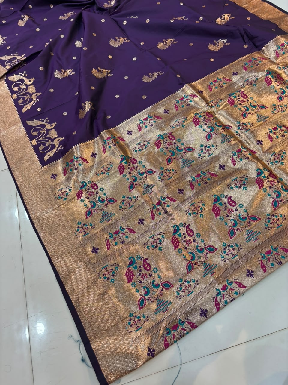 Banarasi Peshwai Silk Saree with Peacock Border | Lightweight Royal Wedding Saree
