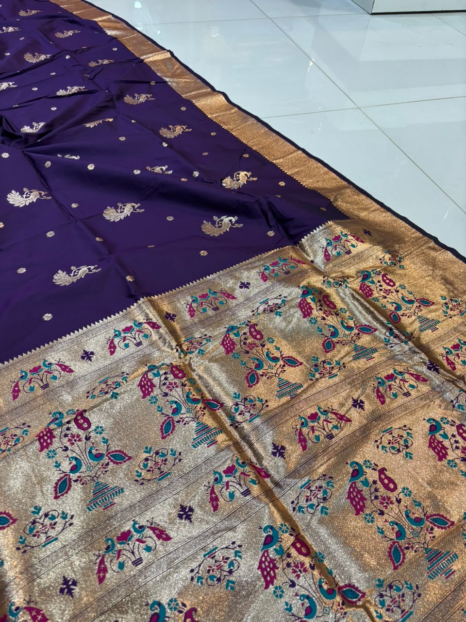 Banarasi Peshwai Silk Saree with Peacock Border | Lightweight Royal Wedding Saree