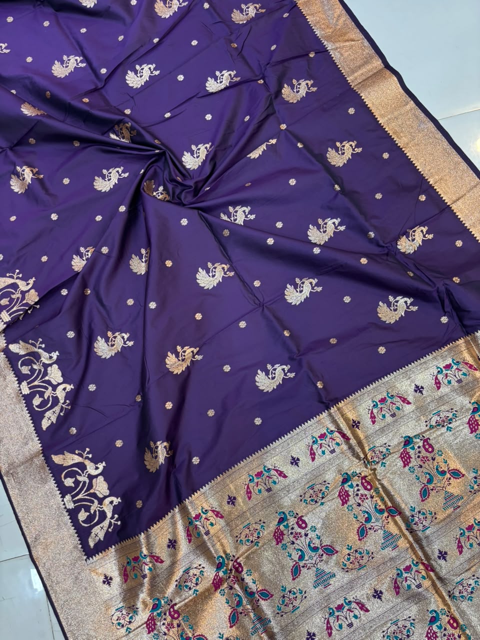 Banarasi Peshwai Silk Saree with Peacock Border | Lightweight Royal Wedding Saree