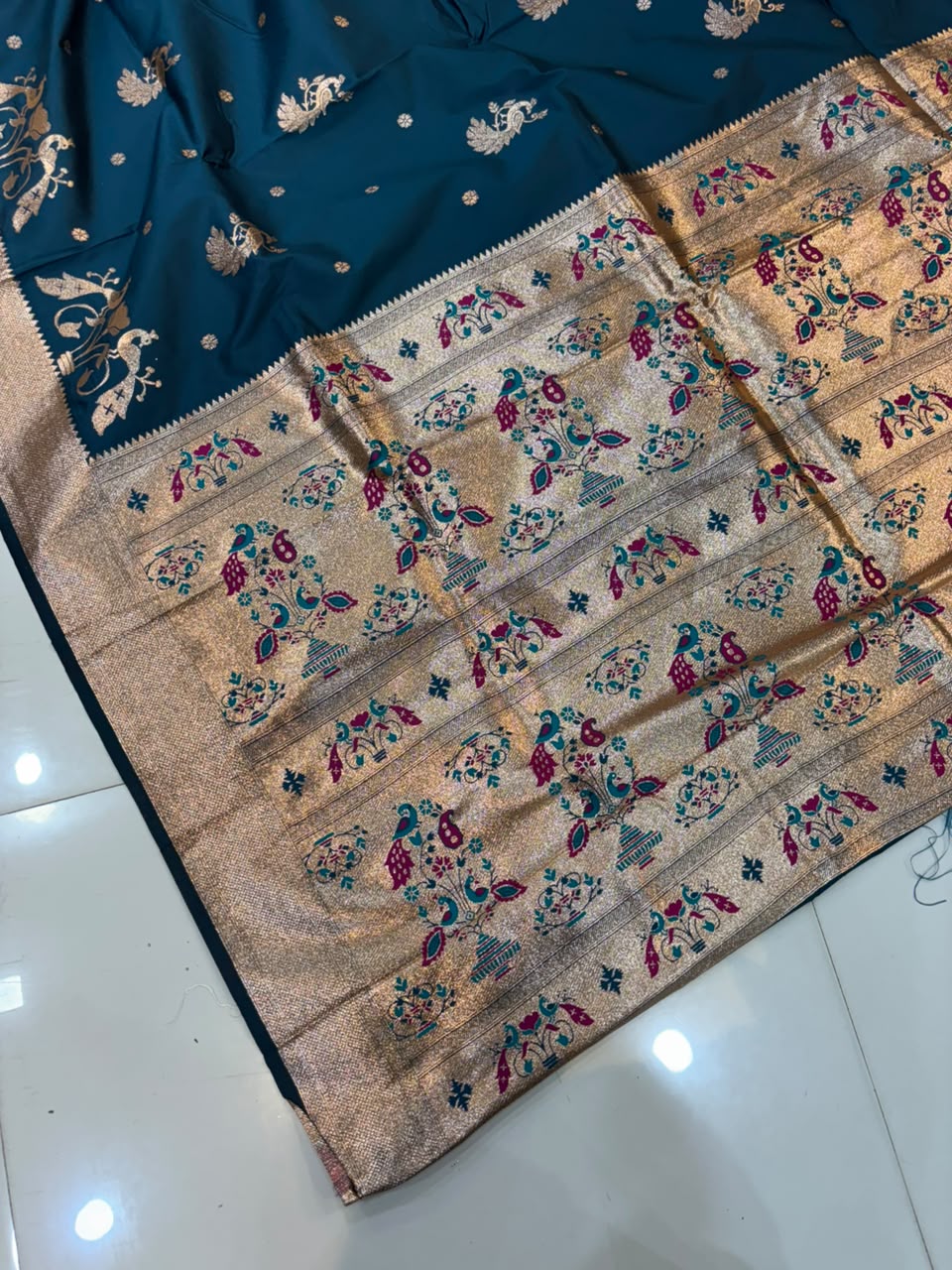Banarasi Peshwai Silk Saree with Peacock Border | Lightweight Royal Wedding Saree