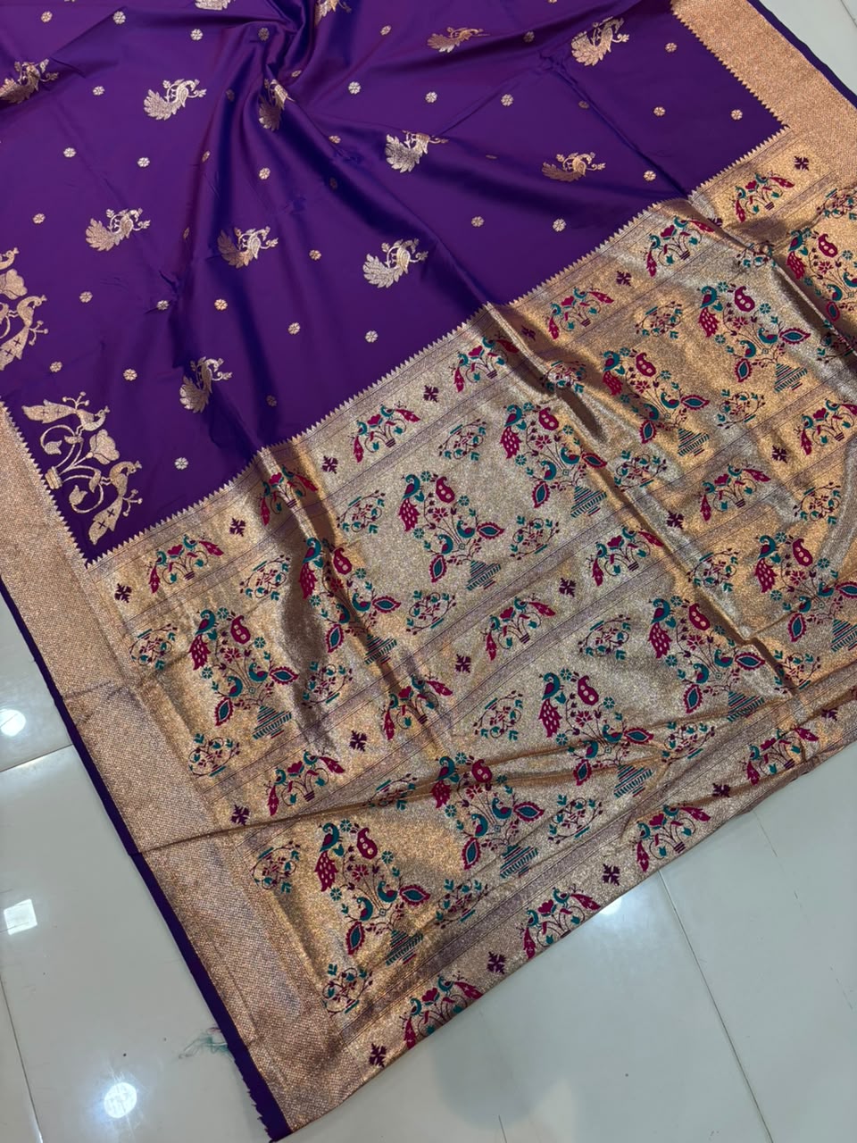 Banarasi Peshwai Silk Saree with Peacock Border | Lightweight Royal Wedding Saree