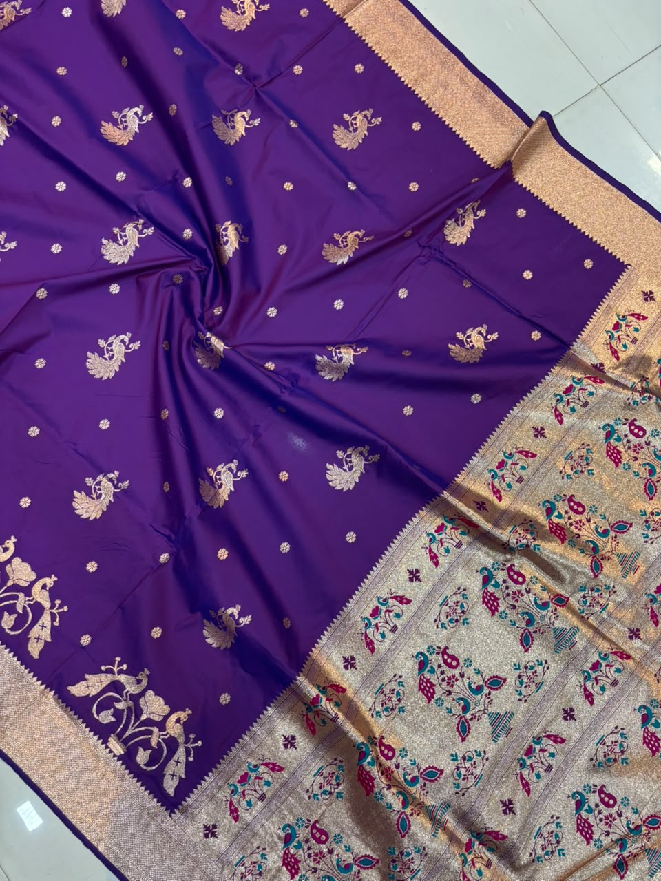 Banarasi Peshwai Silk Saree with Peacock Border | Lightweight Royal Wedding Saree