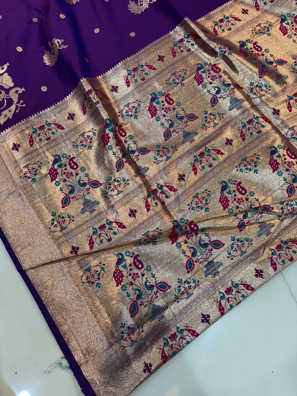 Banarasi Peshwai Silk Saree with Peacock Border | Lightweight Royal Wedding Saree
