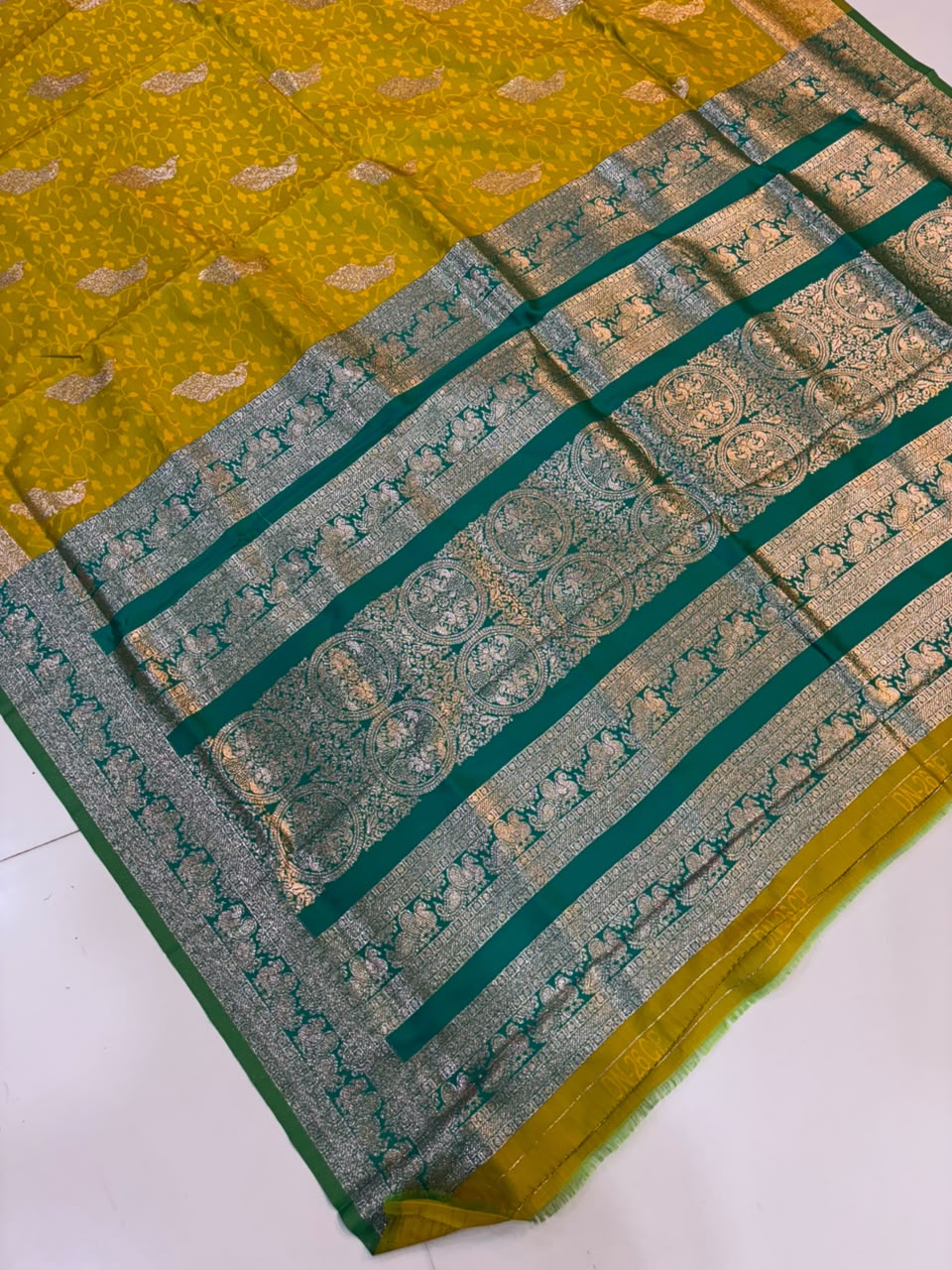 Soft Banarasi Silk Dhoop Chao Paithani Saree | Silver Chanderi Weaving