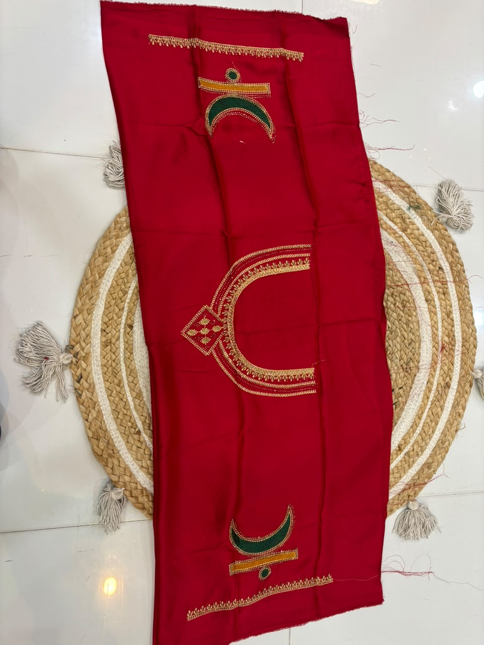 Viral Rajmata Banarasi Silk Saree with Heavy Aari Work Blouse