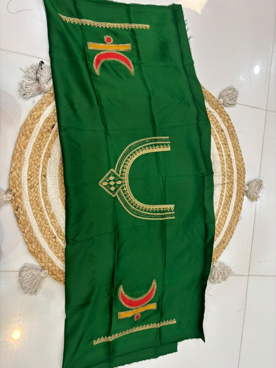 Viral Rajmata Banarasi Silk Saree with Heavy Aari Work Blouse