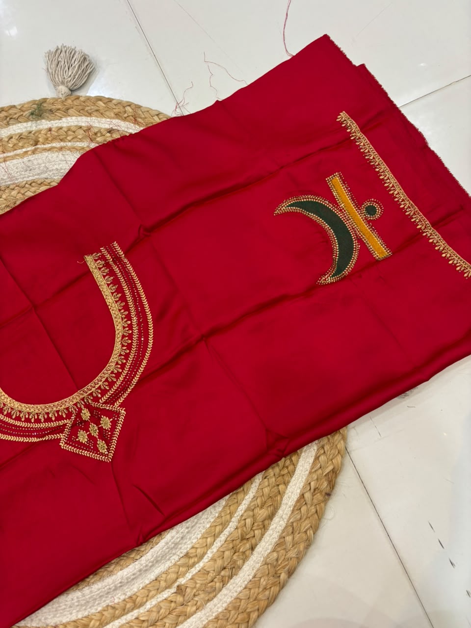 Viral Rajmata Banarasi Silk Saree with Heavy Aari Work Blouse