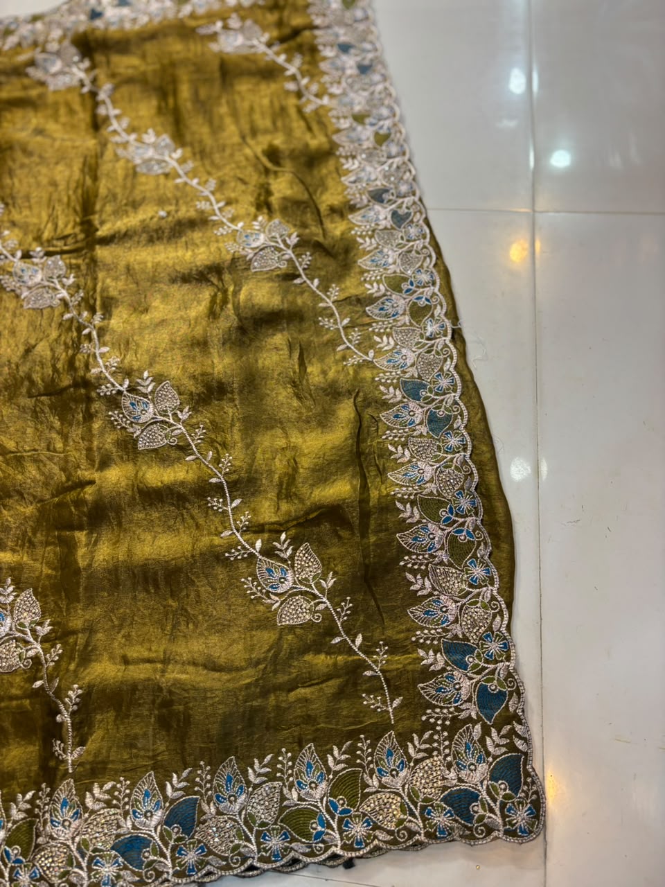 Royal Diamond Embroidered Designer Fancy Saree