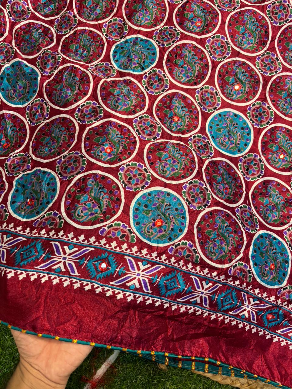 Moss Silk Saree with Embroidery Work & Warli Print