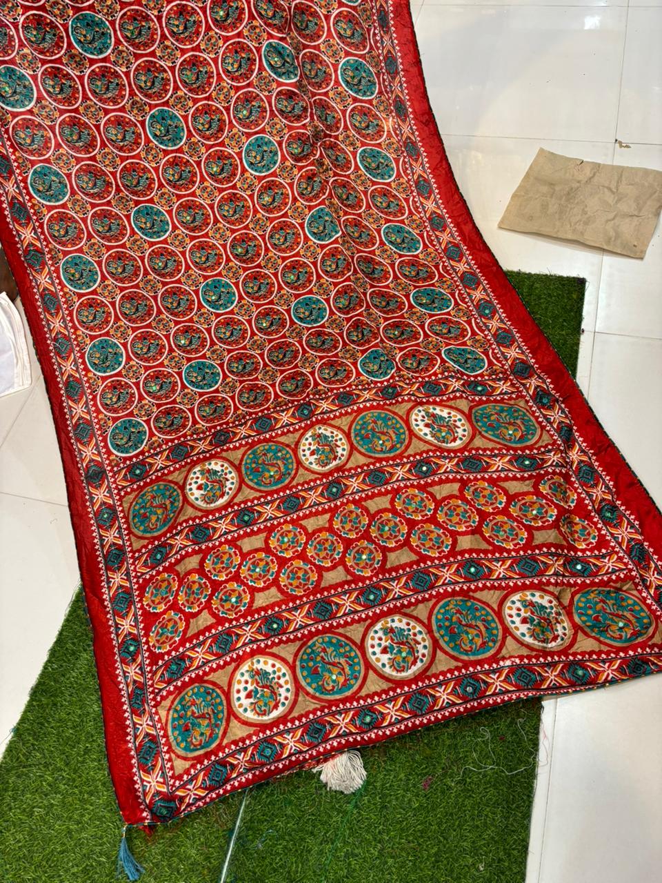 Moss Silk Saree with Embroidery Work & Warli Print