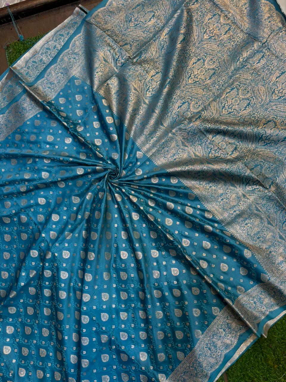 Soft Satin Silk Kathpadar Saree with Zari Work