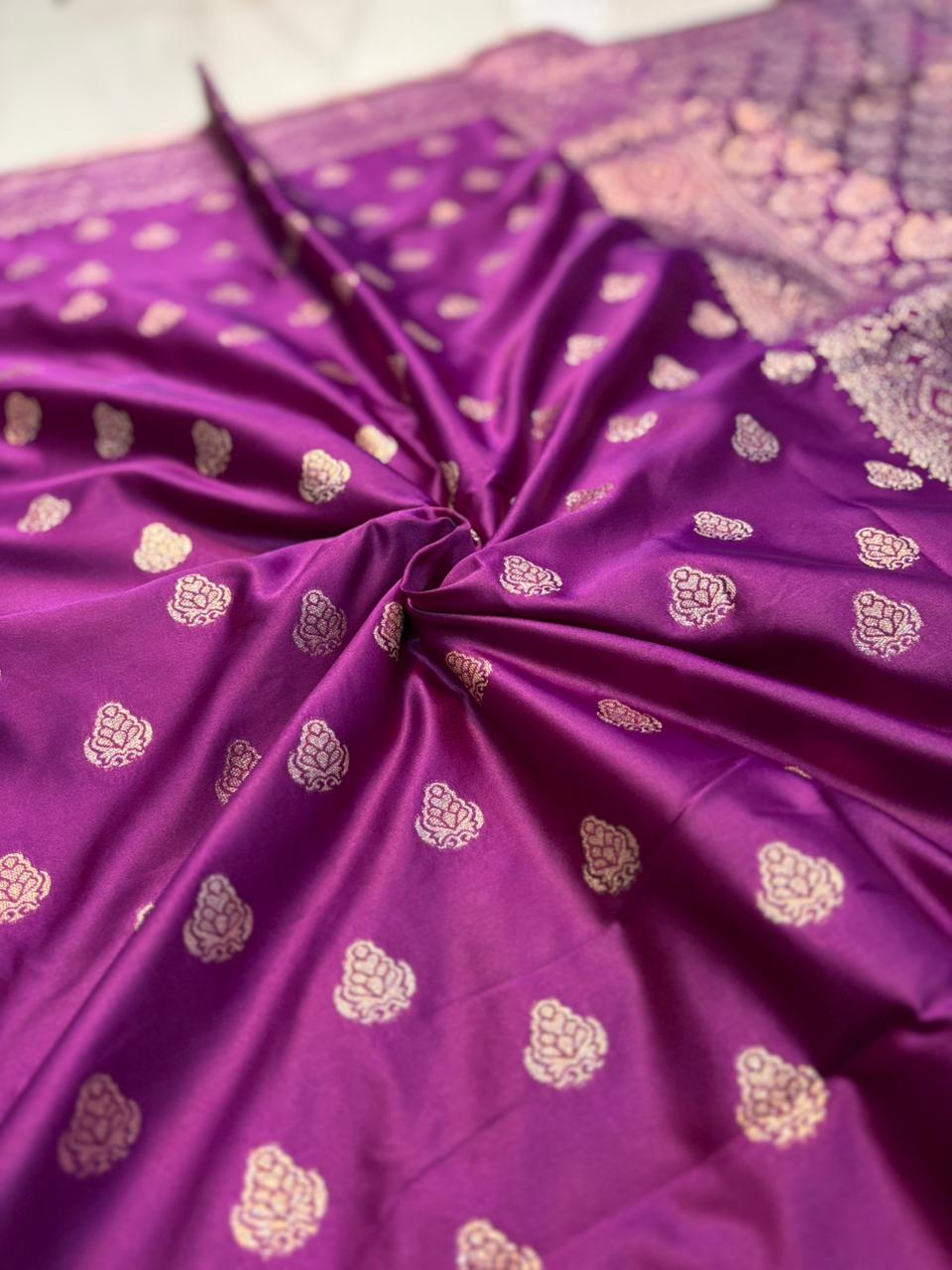 Soft Satin Silk Kathpadar Saree with Zari Work