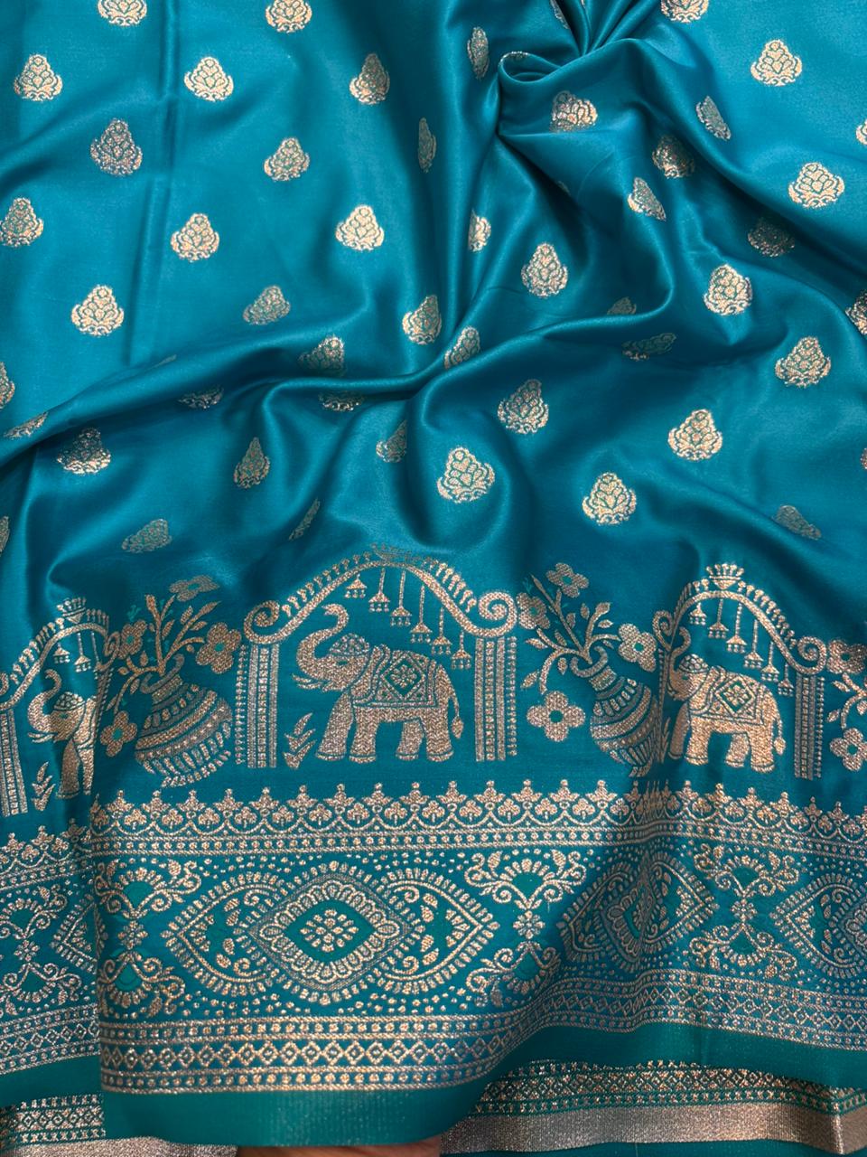 Soft Satin Silk Kathpadar Saree with Zari Work