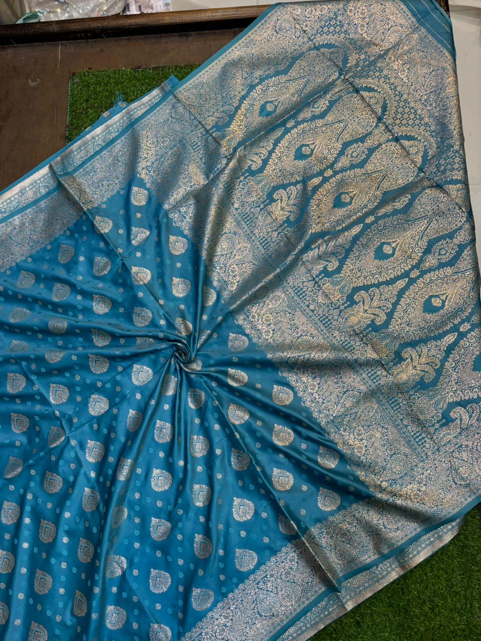 Soft Satin Silk Kathpadar Saree with Zari Work