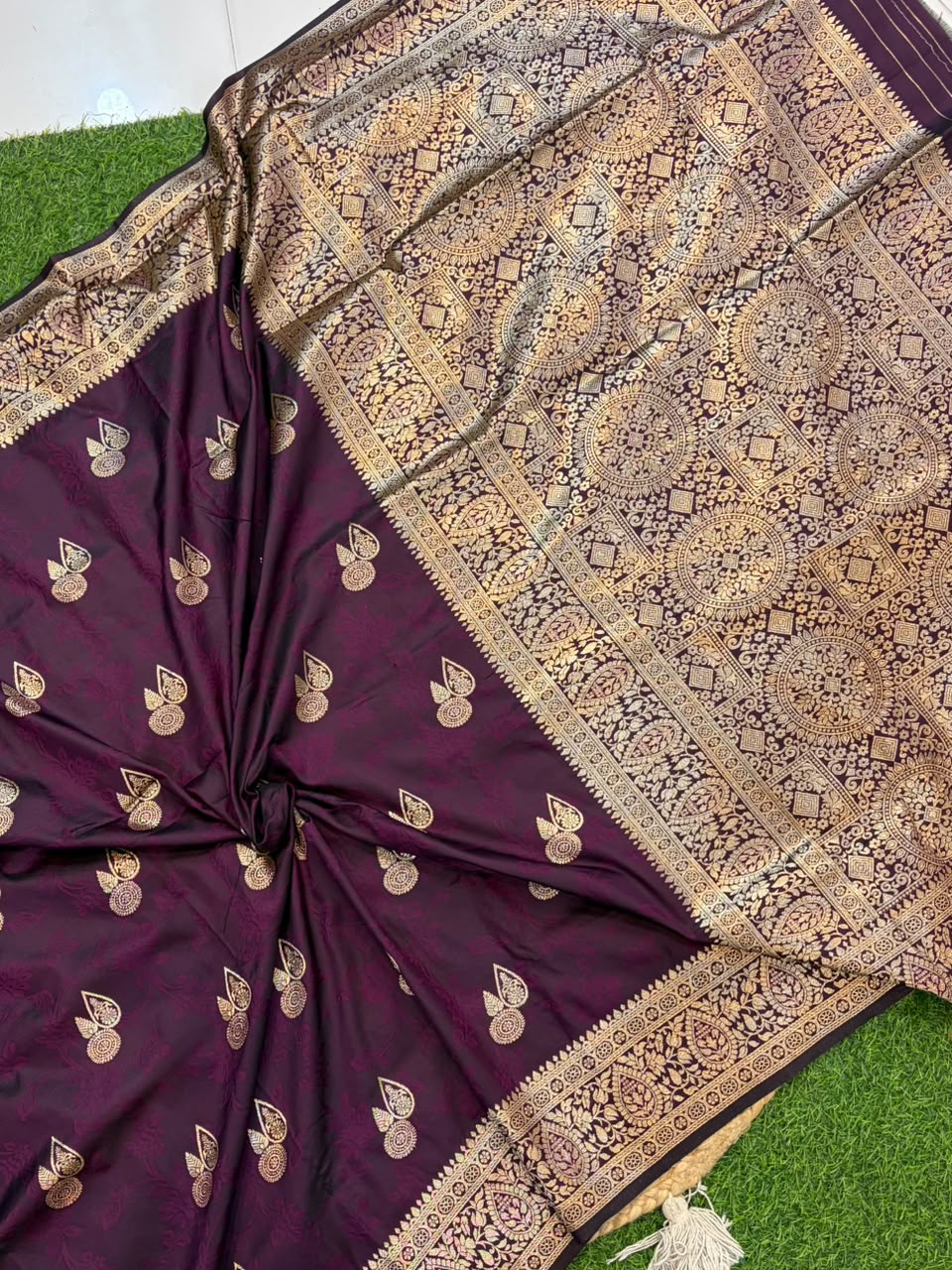 Banarasi Paithani Silk Zari Kathpadar Saree
