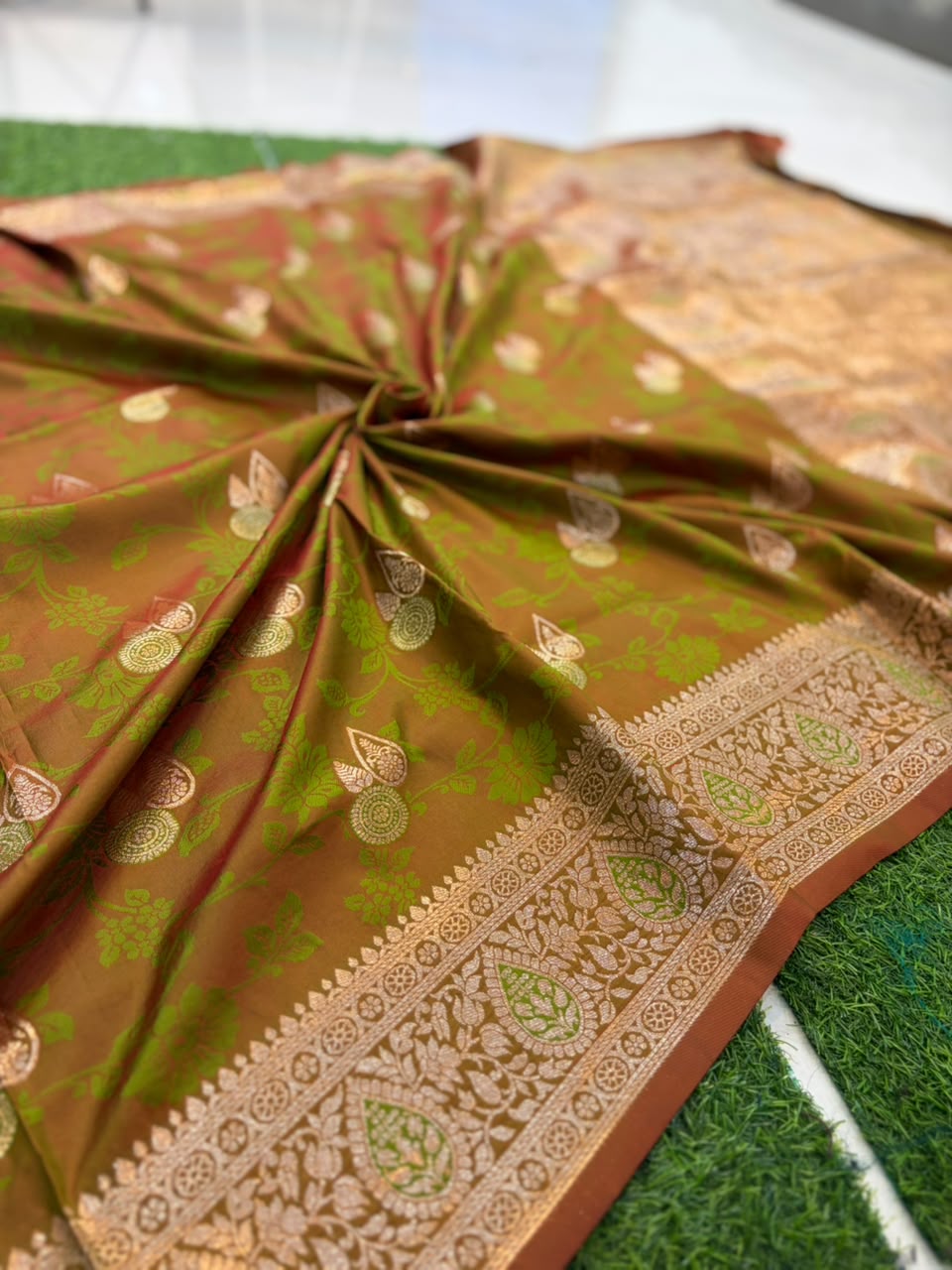 Banarasi Paithani Silk Zari Kathpadar Saree