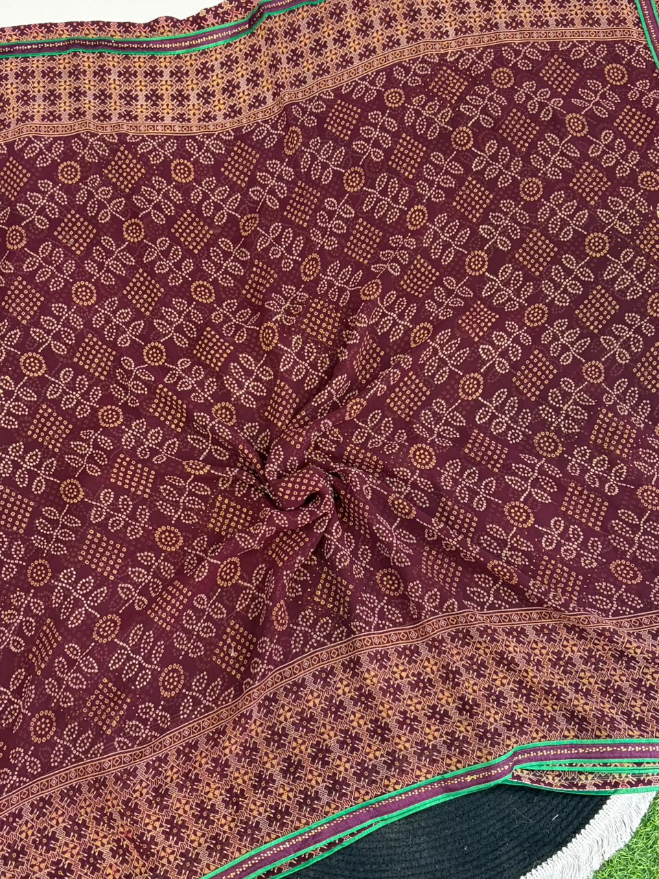 ✨ Heavy Weightless Georgette Bandhani Diamond Work Saree