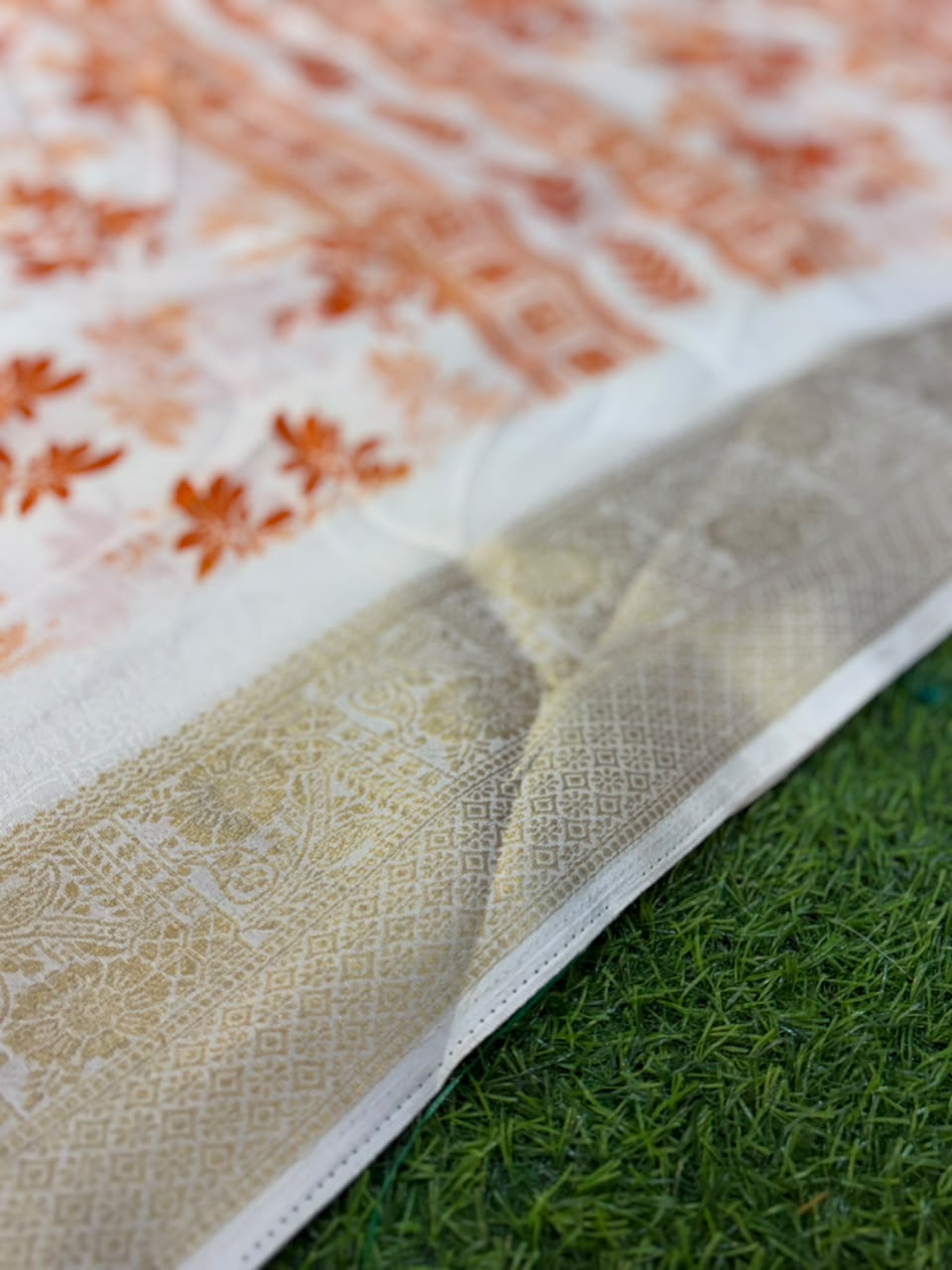 Moss Mellow Soft Kanjivaram Border Saree