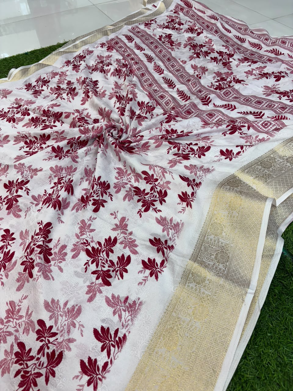 Moss Mellow Soft Kanjivaram Border Saree