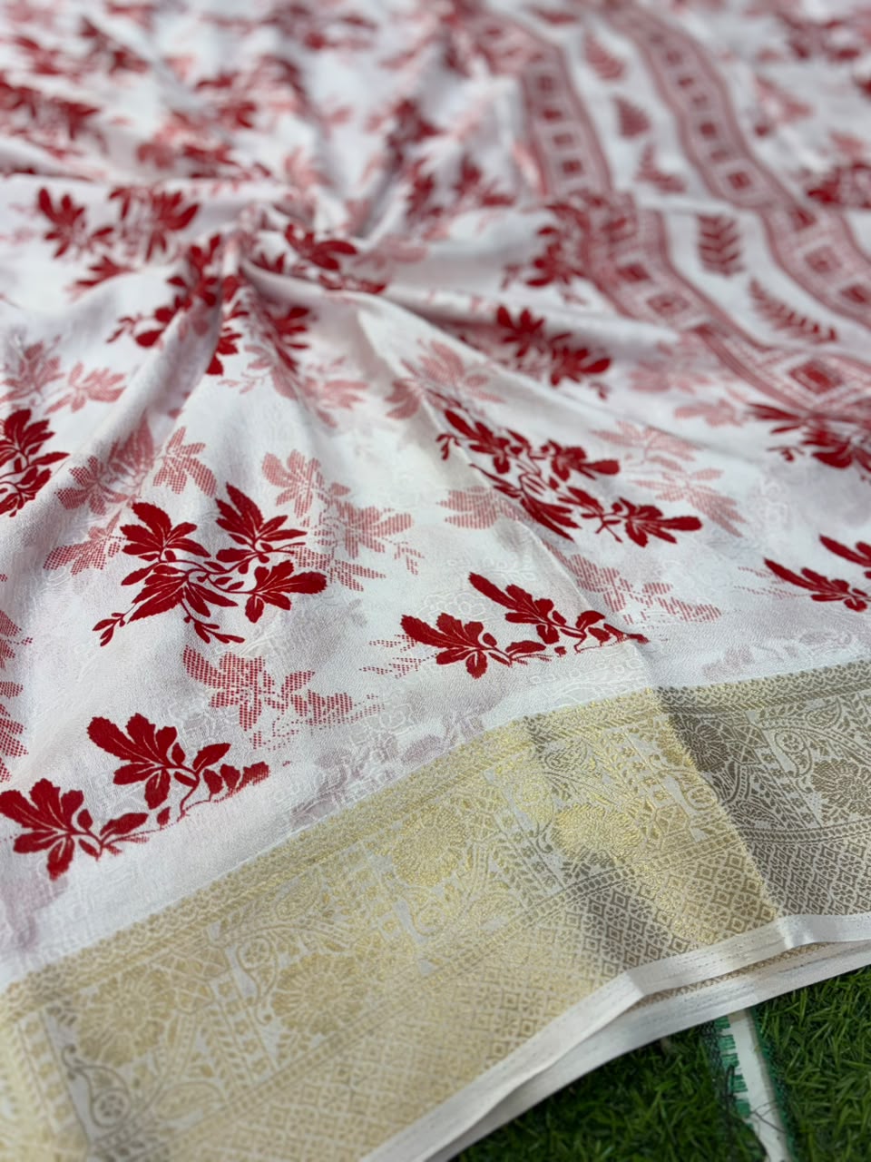 Moss Mellow Soft Kanjivaram Border Saree